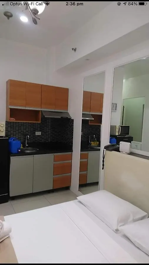 Affordable Makati Serviced Apartments Manila Филиппины
