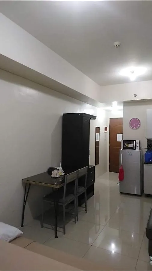 Affordable Makati Serviced Apartments Manila Филиппины