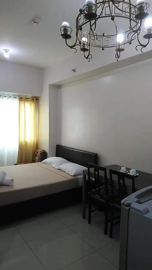 Affordable Makati Serviced Apartments Manila Филиппины